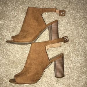 Brown Madden girl heels